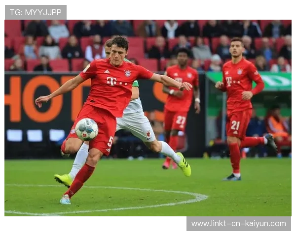 德甲拜仁短传流转如行云：攻门频繁出现的战术魅力